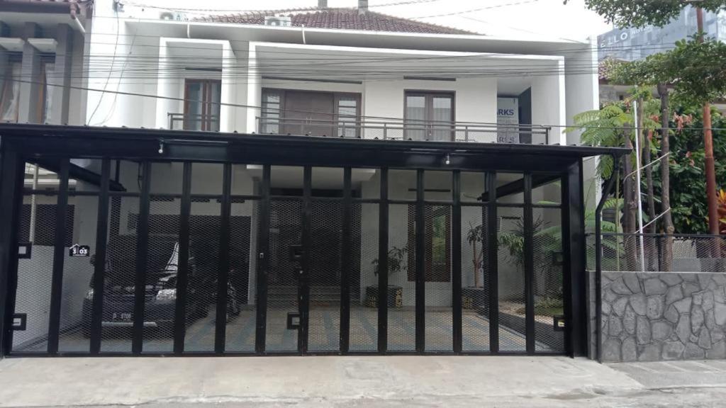 Radja House Cipaku Indah Villa Bandung Luaran gambar